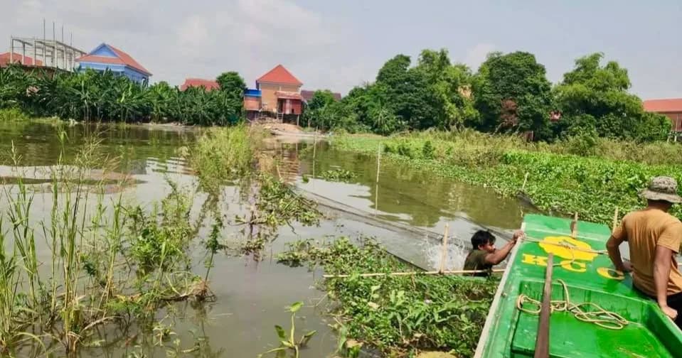 របាំងស្បៃមុង១០កន្លែង ត្រូវកម្លាំងជំនាញជលផលរុះរើបំផ្លាញចោល នៅក្នុងភូមិសាស្ត្រស្រុកជលគិរី